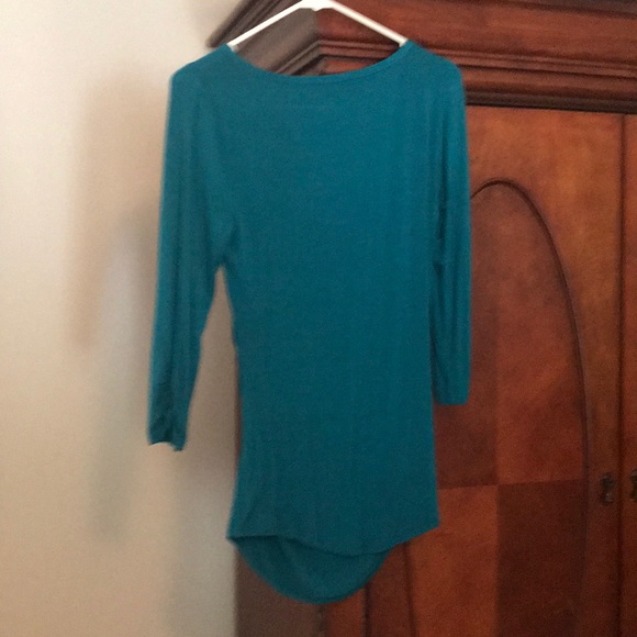 Top - Picture 2 of 2